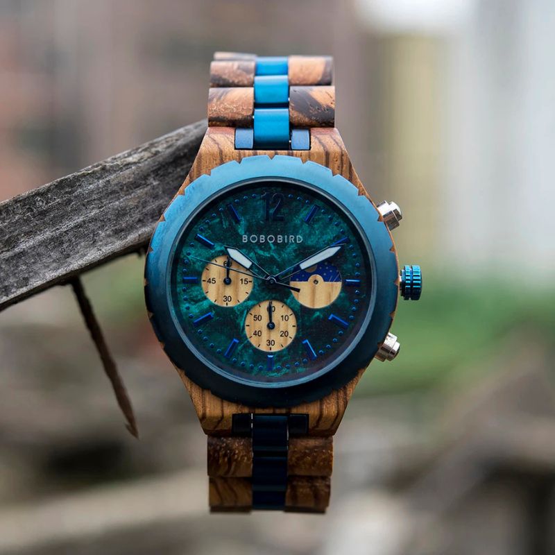 Herren Holzuhr Chronograph mit blauem Zifferblatt – Blaueiche Herren Holzuhr Chronograph mit blauem Zifferblatt – Blaueiche