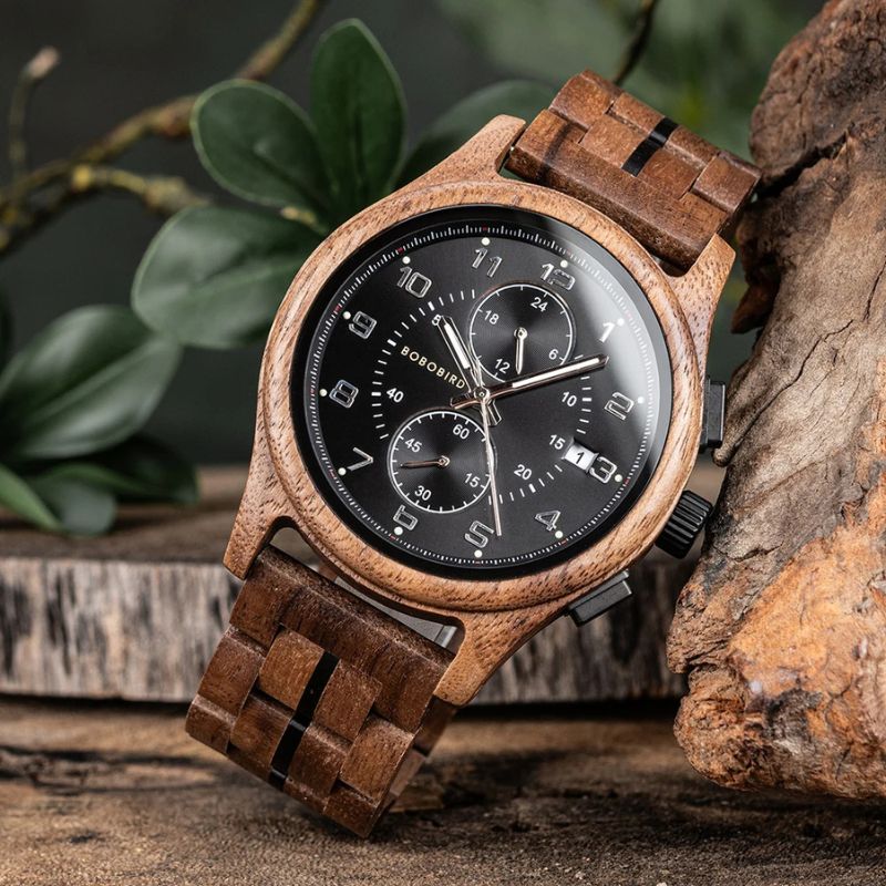 Herren Holzuhr Chronograph aus Walnussholz – Nusswald Herren Holzuhr Chronograph aus Walnussholz – Nusswald