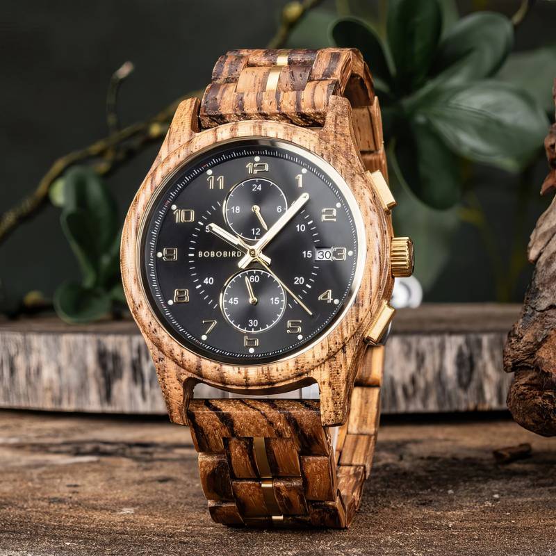 Herren Holzuhr Chronograph aus Zebranoholz – Dunkelwald Herren Holzuhr Chronograph aus Zebranoholz – Dunkelwald