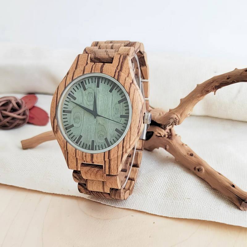 Holzuhr Unisex – Salbeigrün Natur Holzuhr Unisex – Salbeigrün Natur